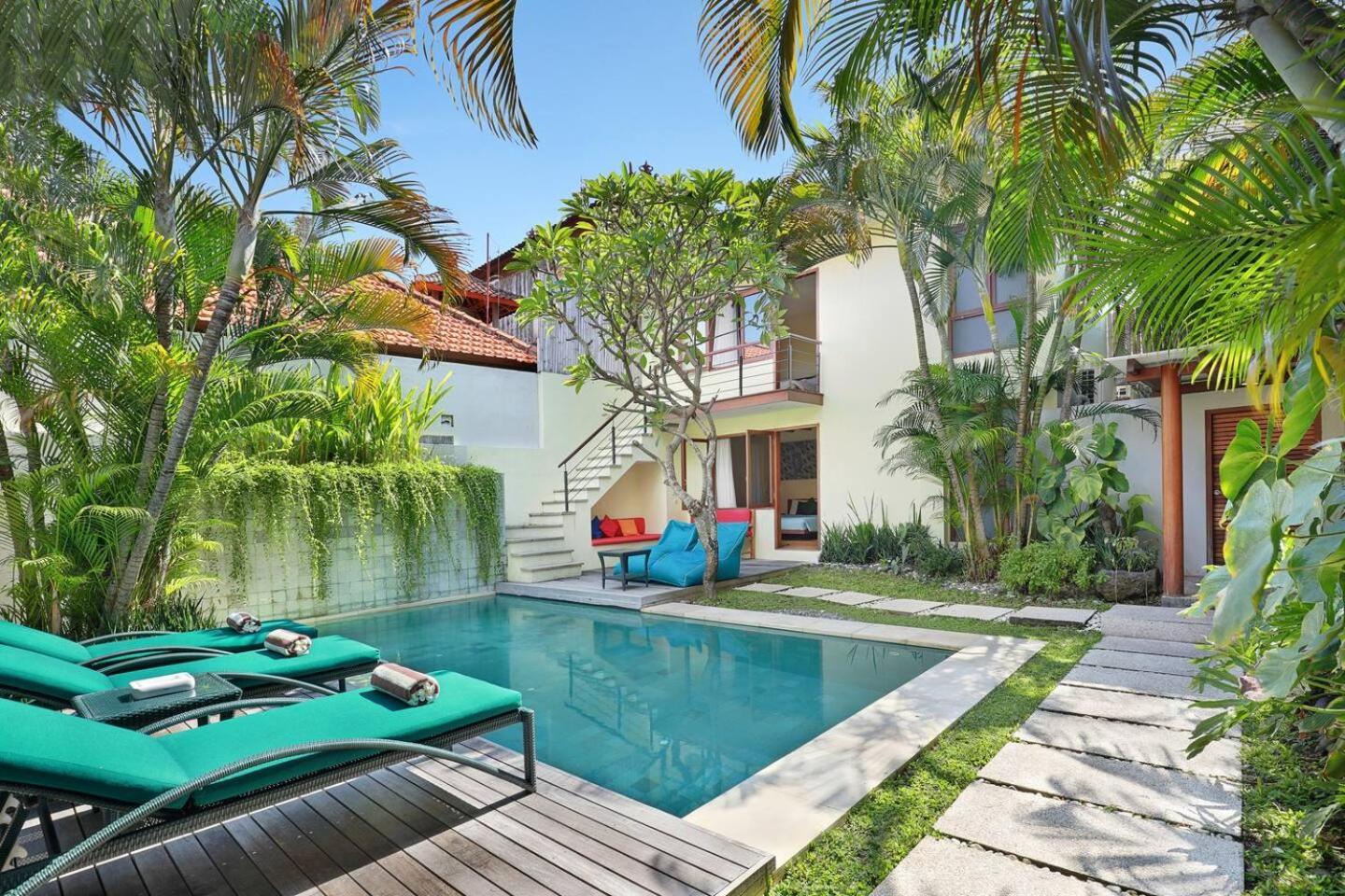 Super Value 4 Bedroom, Walk To Bintang Supermarket Семіньяк Екстер'єр фото